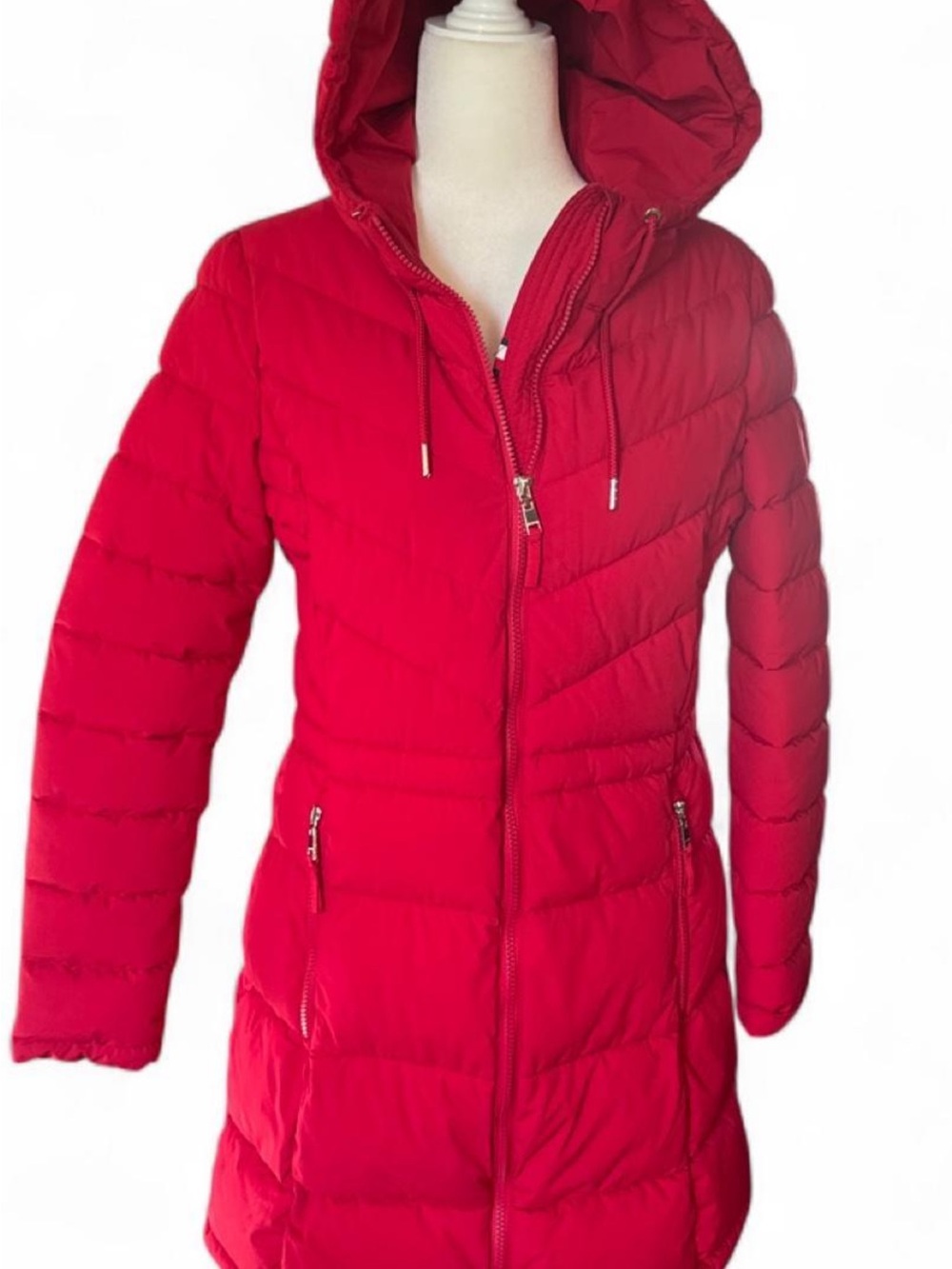 Tommy Hilfiger Women’s Red Quilted Hooded Puffer Coat